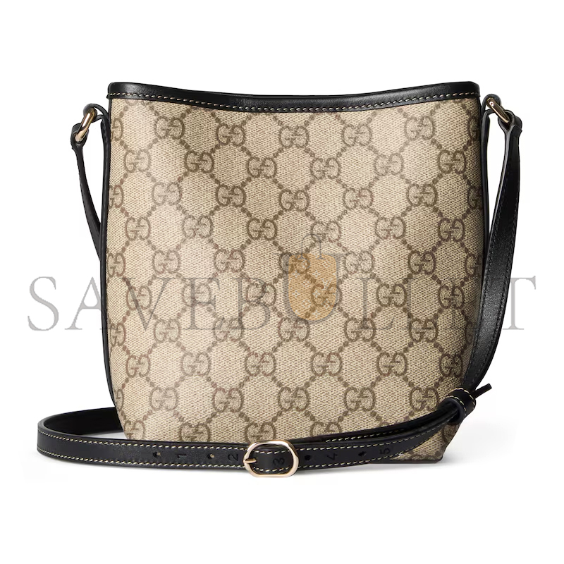 GUCCI GG EMBLEM NANO BUCKET BAG ‎‎847090 (18*15*8cm)